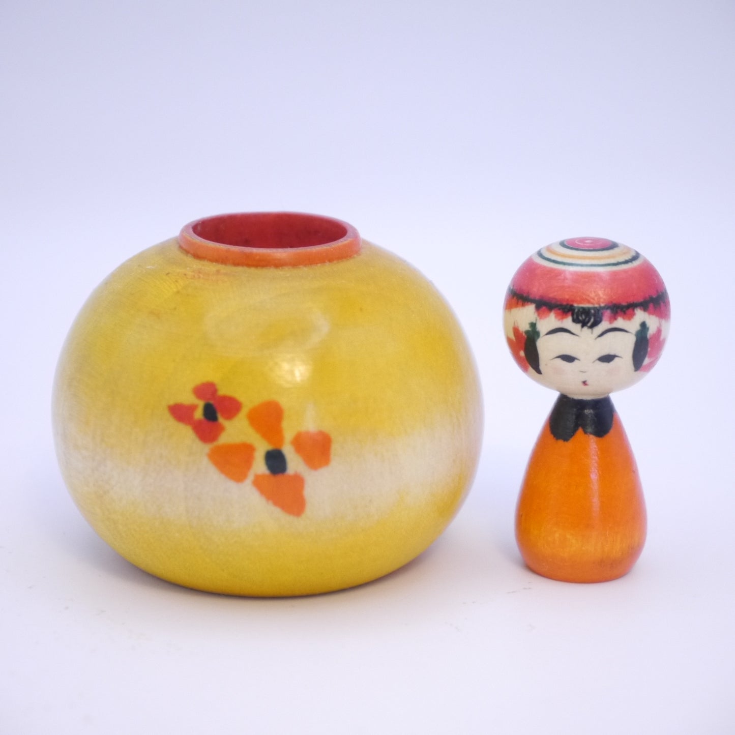 5cm Kokeshi doll by Shione Ikeuchi Yellow Ejiko