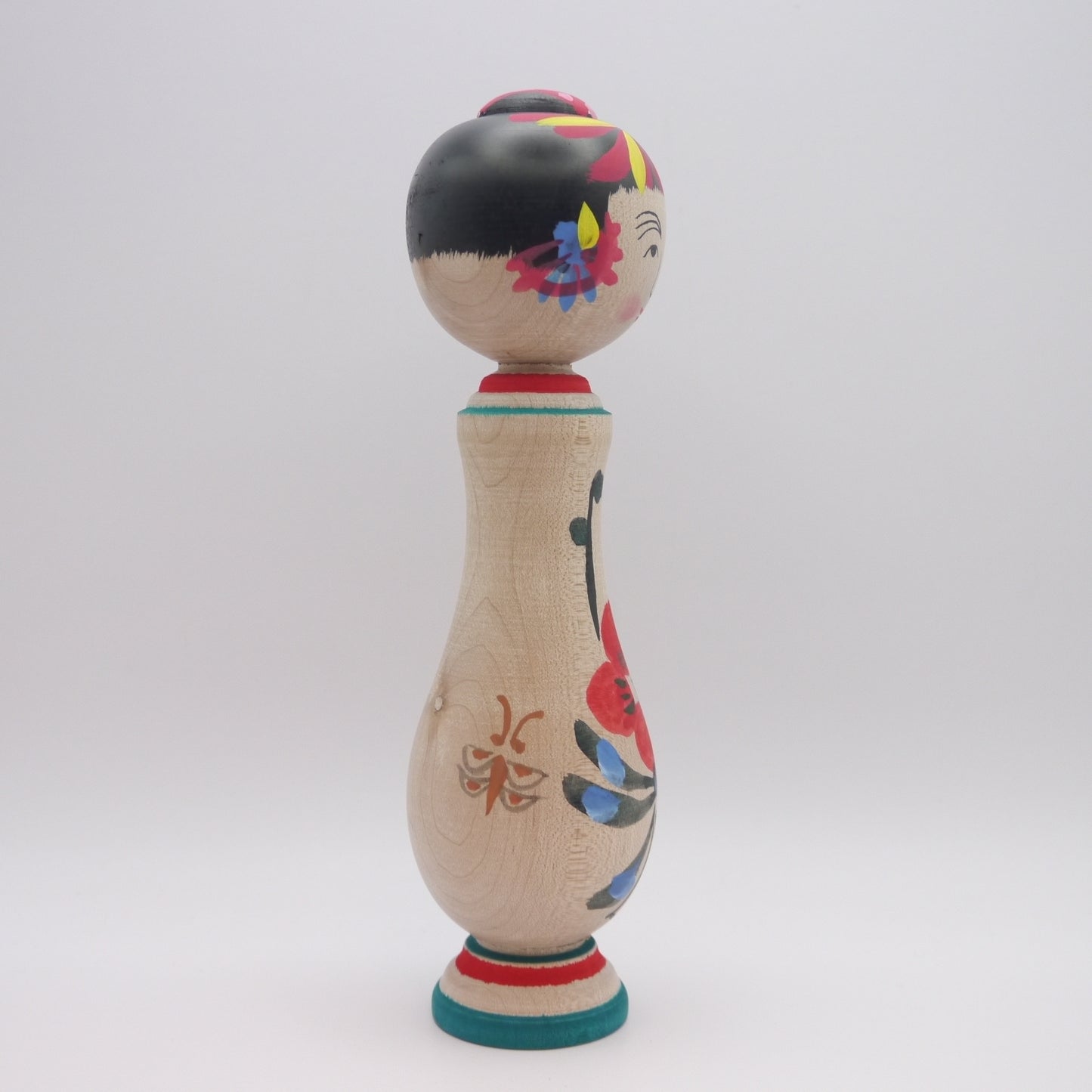 18cm Kokeshi doll by Kenzo Hasegawa