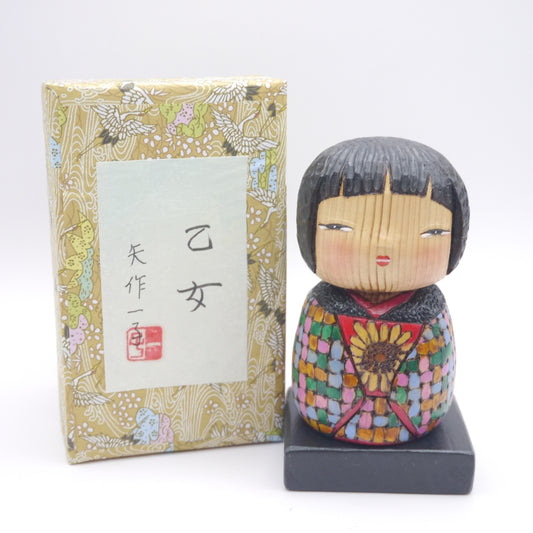 Kokeshi doll by Ichiko Yahagi "乙女"