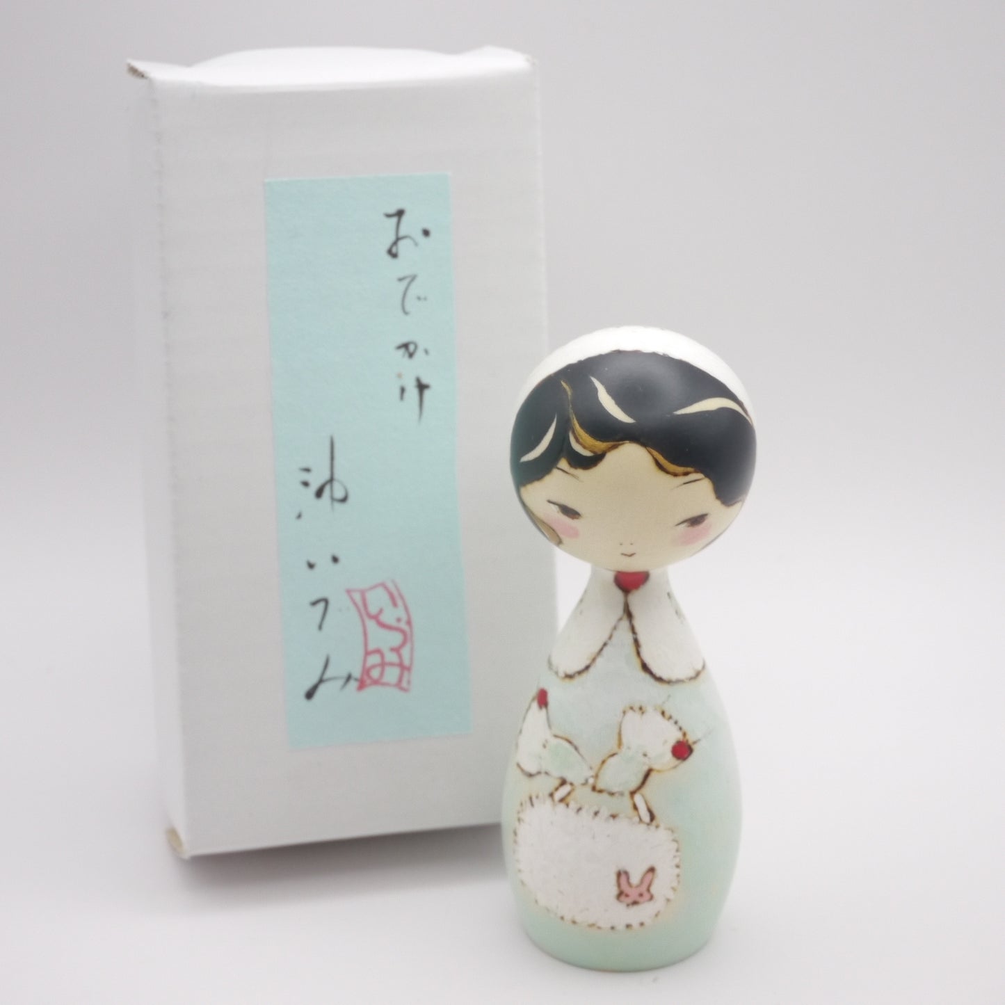 Kokeshi doll by Izumi Oki "おでかけ"