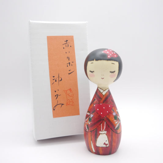 Kokeshi doll by Izumi Oki "赤いリボン"