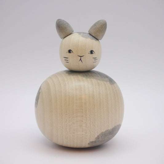 7.5cm Kokeshi doll by Yoshimi Koyama Gray Cat Ejiko