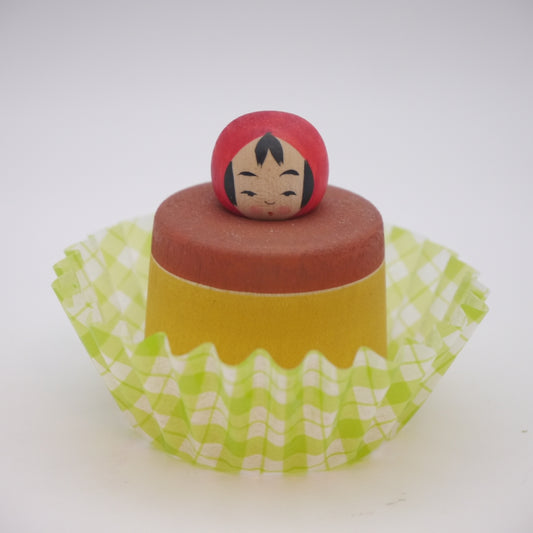 Kawaii Kokeshi doll by Akira Suzuki Pudding on Cherry