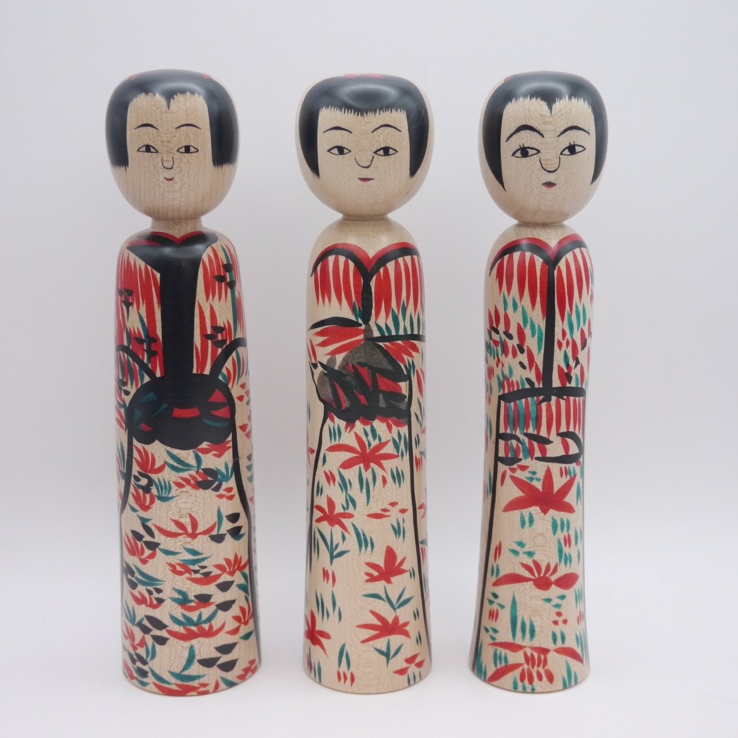 Kokeshi doll by Fumio Miharu