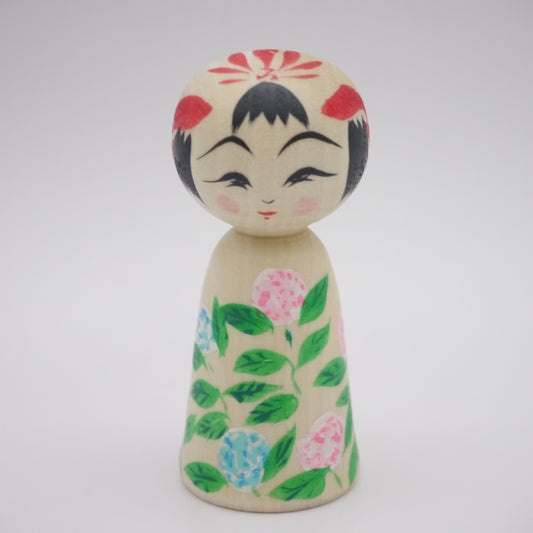 Kokeshi doll by Teruyuki Hiraga Hydrangea Small