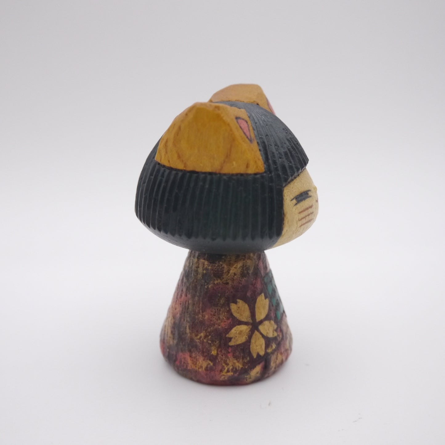 Kokeshi doll by Kunihiko Watanabe Cat 04