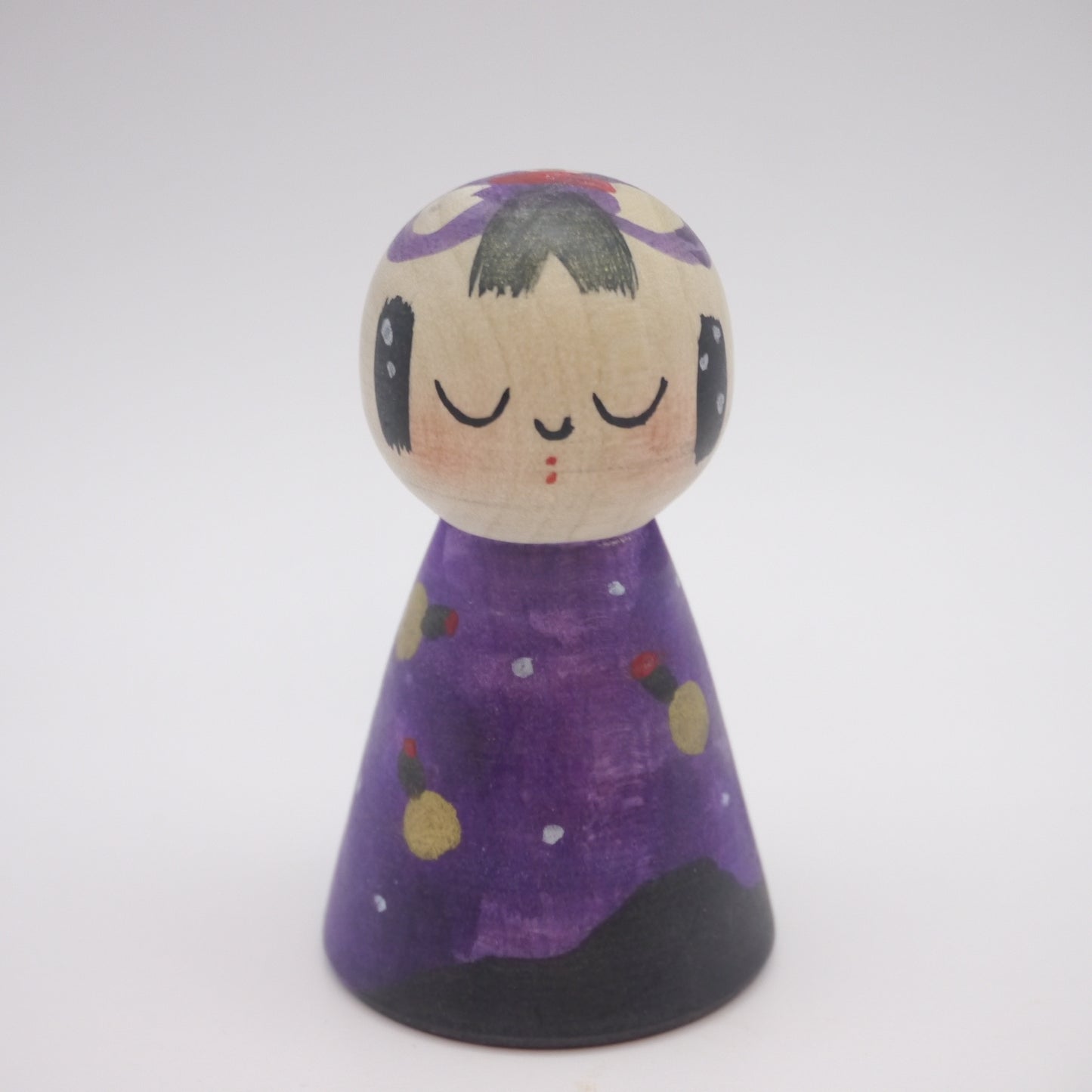 Kokeshi doll by Rika Komatsu