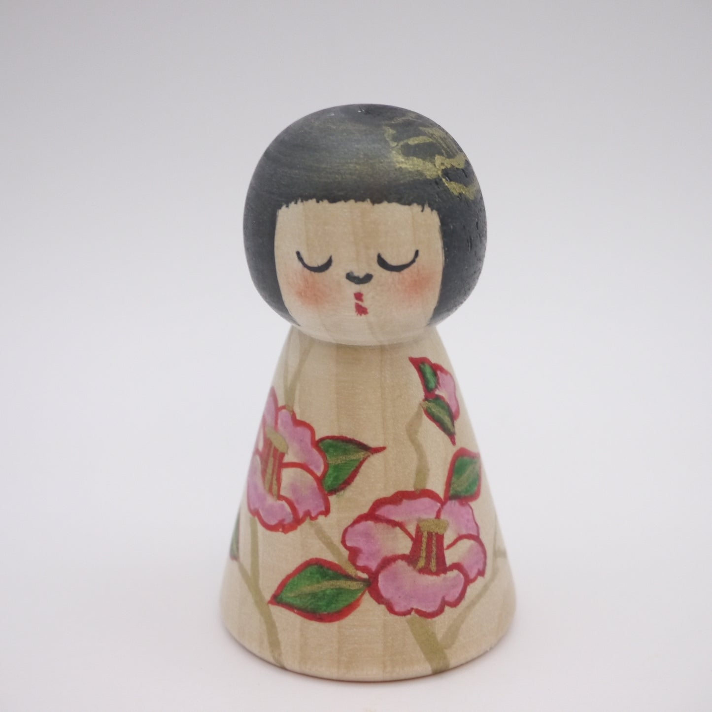 Kokeshi doll by Rika Komatsu