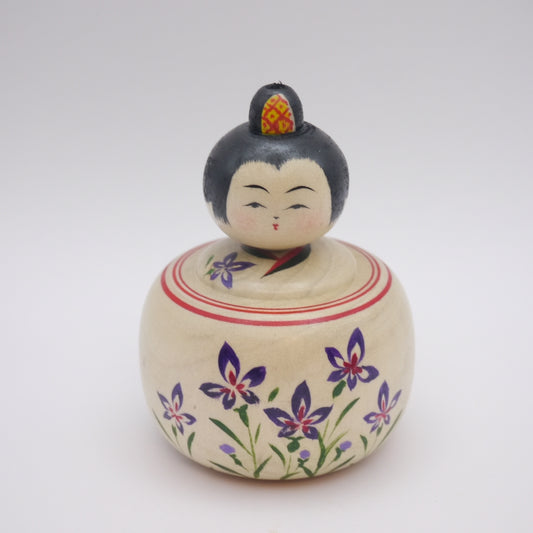 Kokeshi doll by Mariko Kakizawa