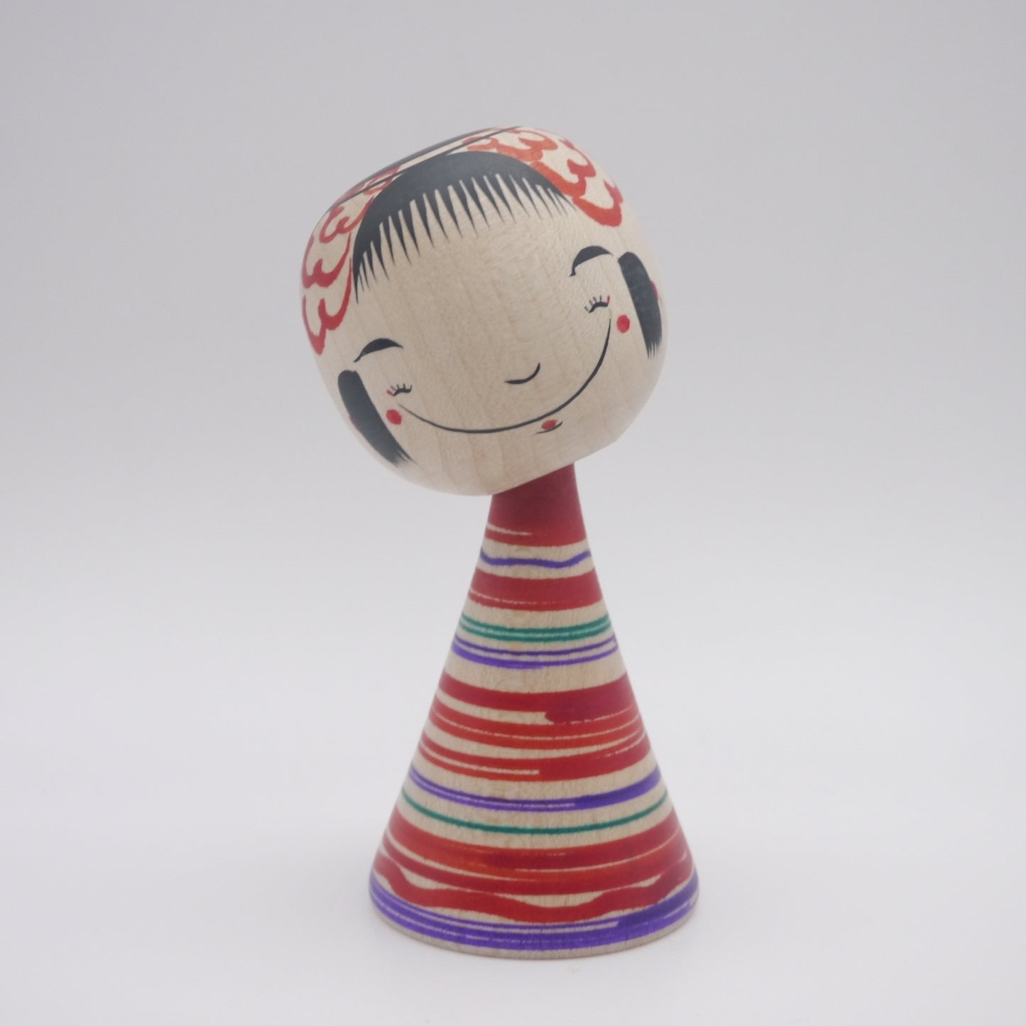 Kokeshi doll by Kunitoshi Abe Smile-back