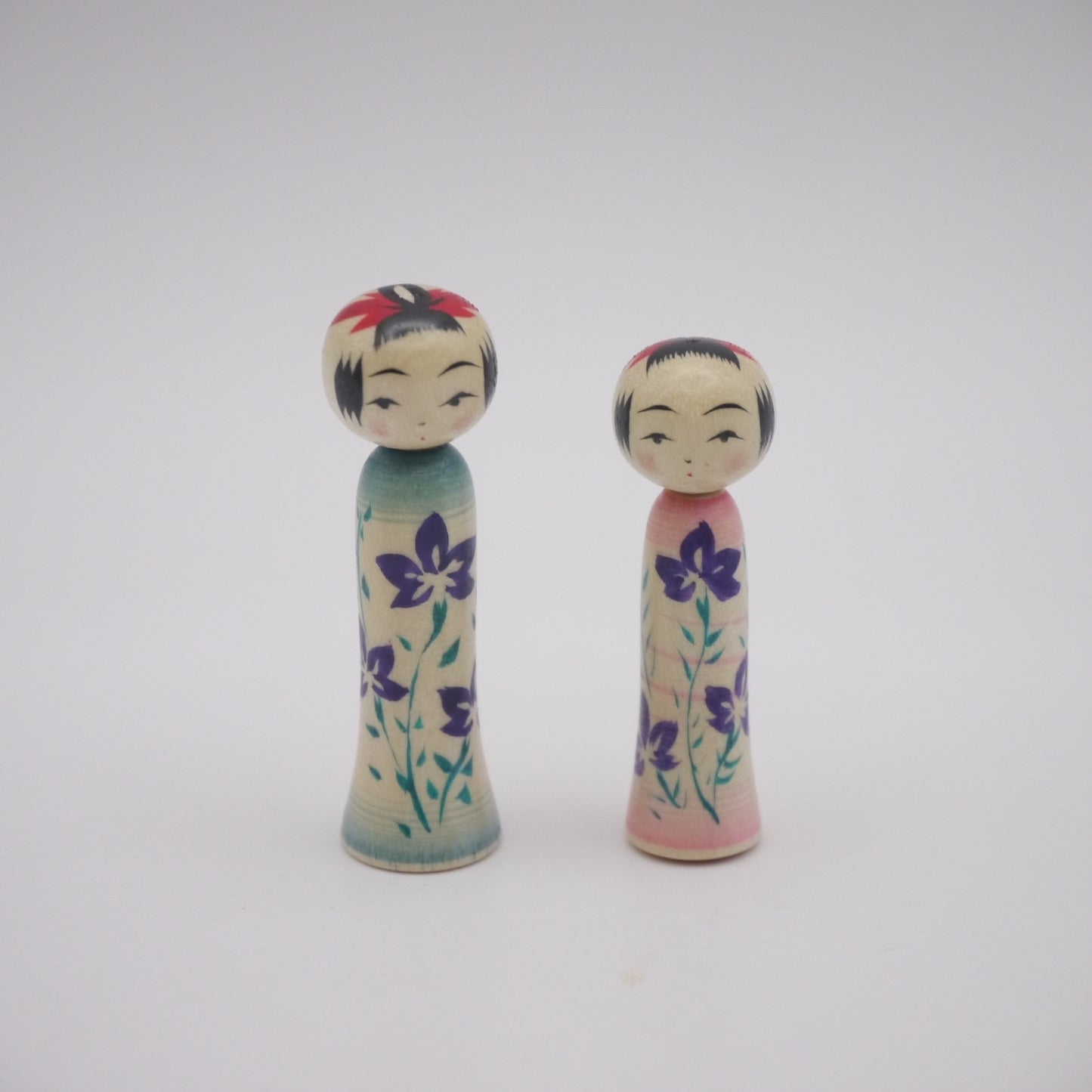 Tiny Kokeshi doll by Yoshinobu Kakizawa