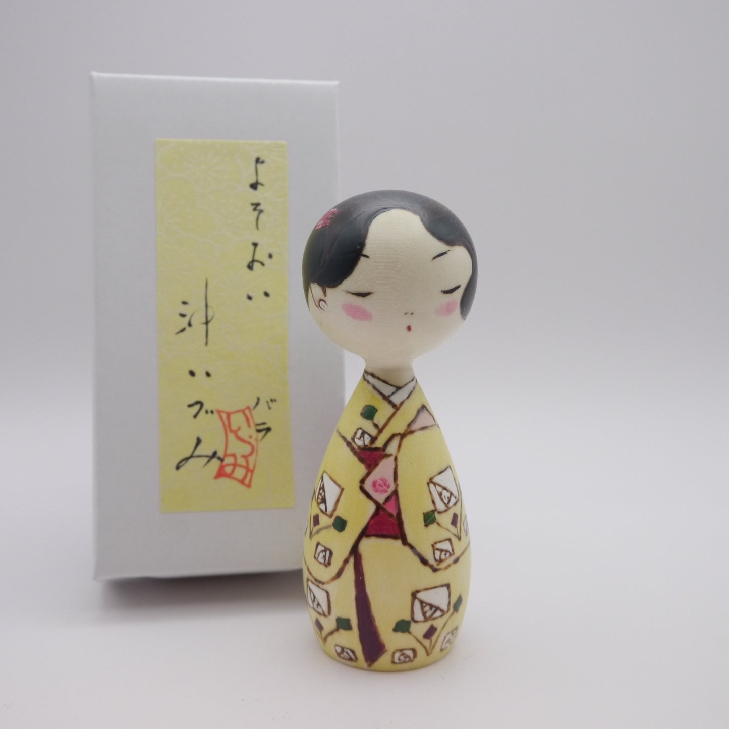 30 Kokeshi doll by Izumi Oki "よそおい"