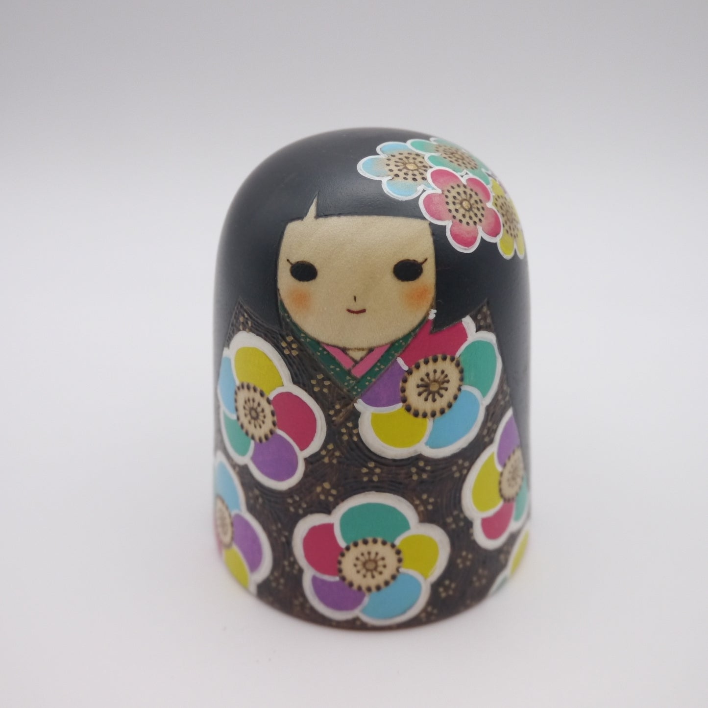 33 Kokeshi doll by Chiya Tomidokoro "彩々"