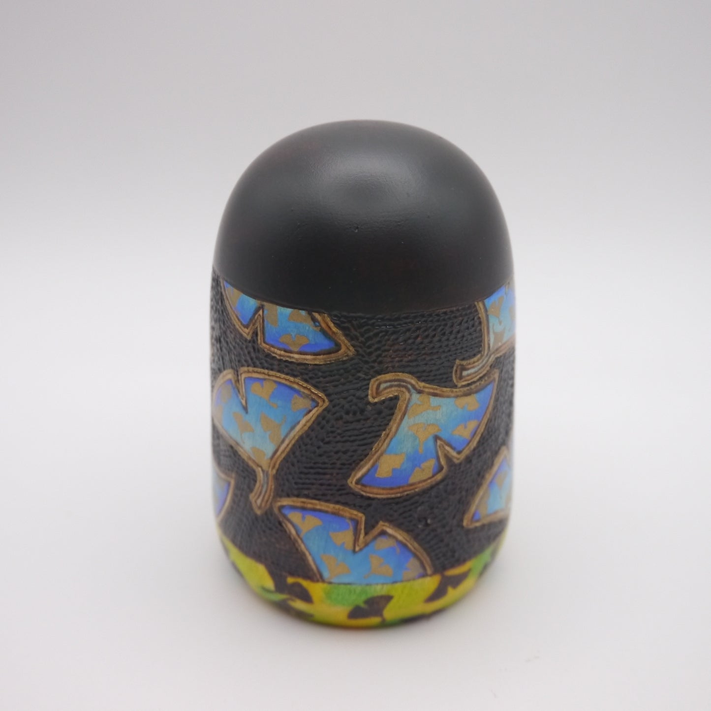 34 Kokeshi doll by Chiya Tomidokoro "秋舞う"