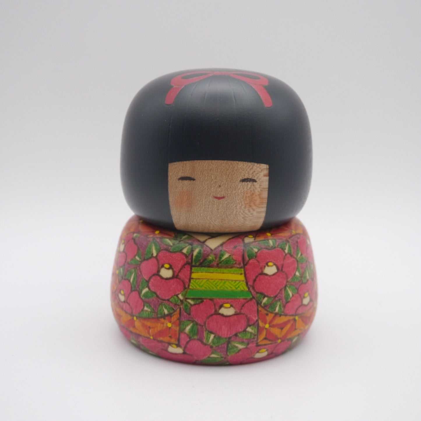 107 Kokeshi doll by Fumio Tomidokoro
