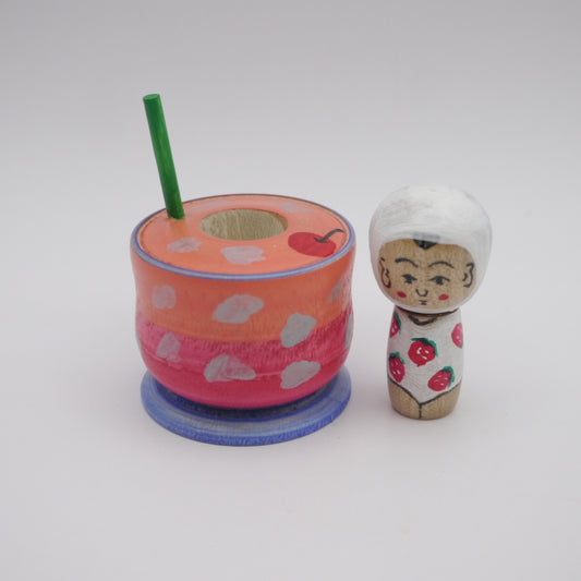 115 Kokeshi doll by Toshihiko Nishiyama Juice