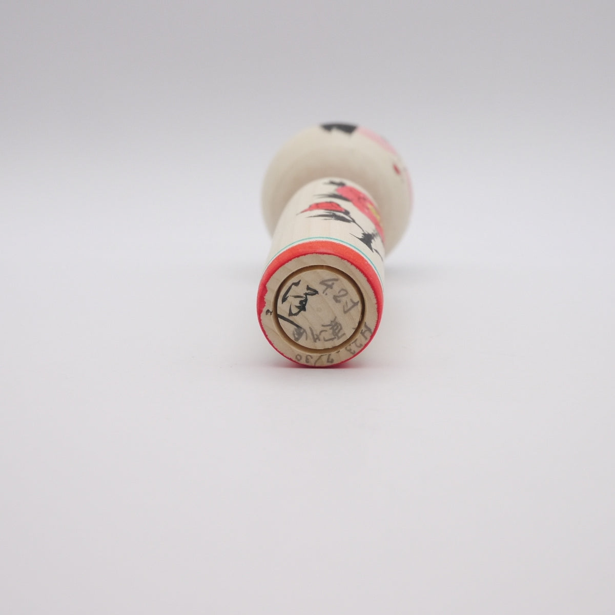203 Kokeshi doll by Yoichi Arakawa Takobozu