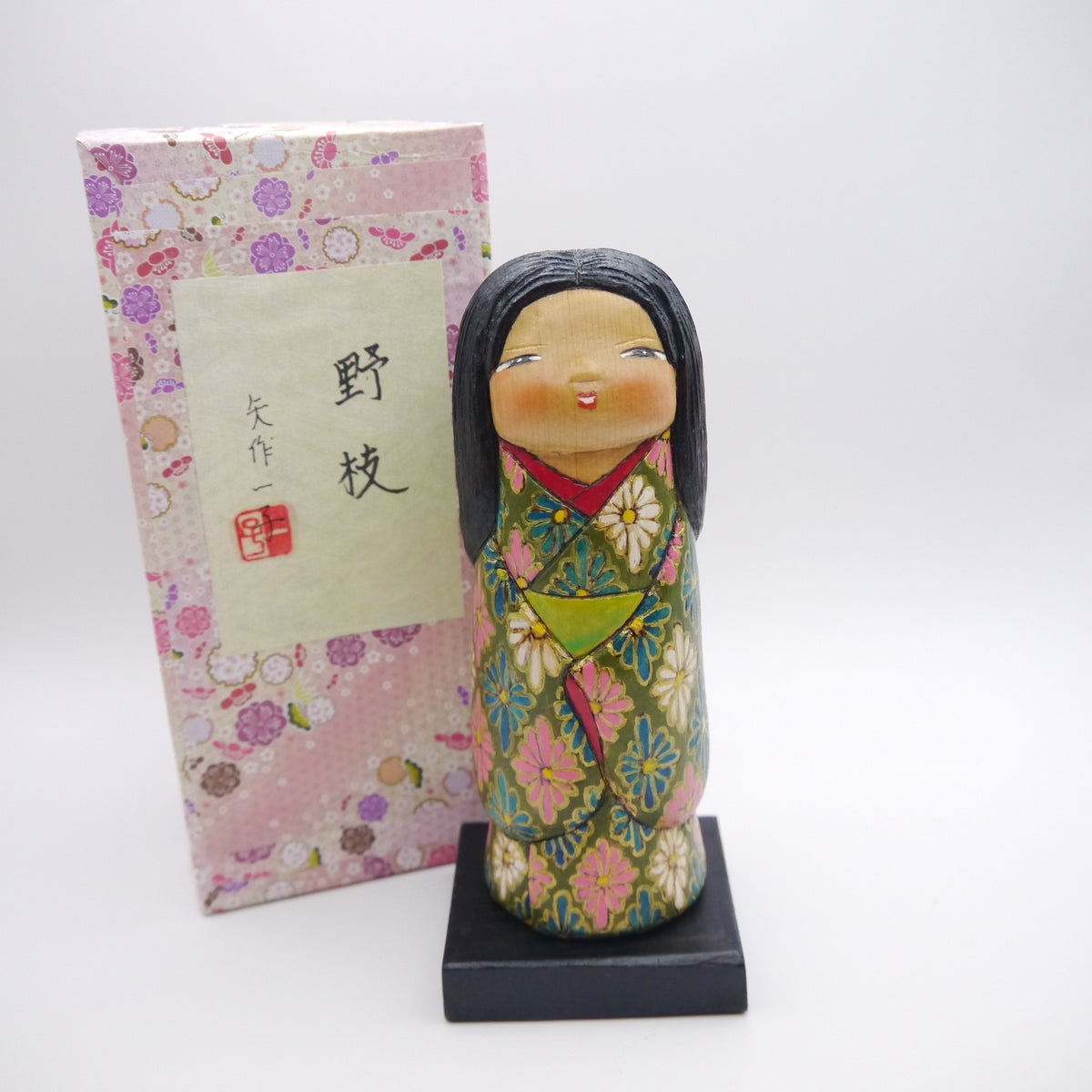 224 Kokeshi doll by Ichiko Yahagi